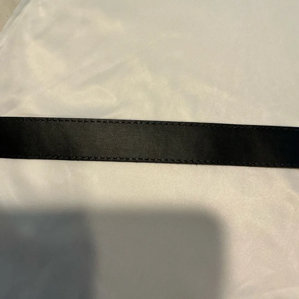 🐸 Black Faux Leather Belt